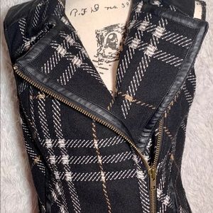 Cabi Grid Tweed Plaid Wool Blend Moto size M(8/10)